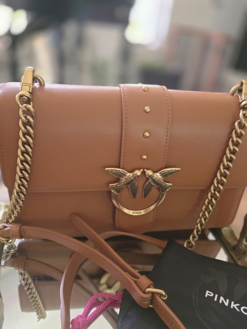 Pinko Tan Leather Shoulder Bag with Gold Chain and Bird Clasp - Picture 2 of 7